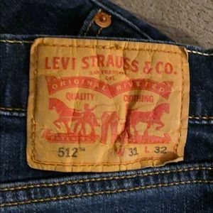 Worn once Levi jeans